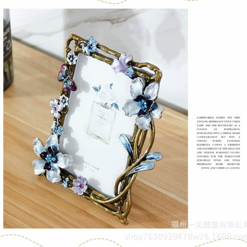 กรอบรูปโลหะสไตล์เรโทรสุดหรูหรา - Photography Lighting Material บทวิจารณ์และราคา